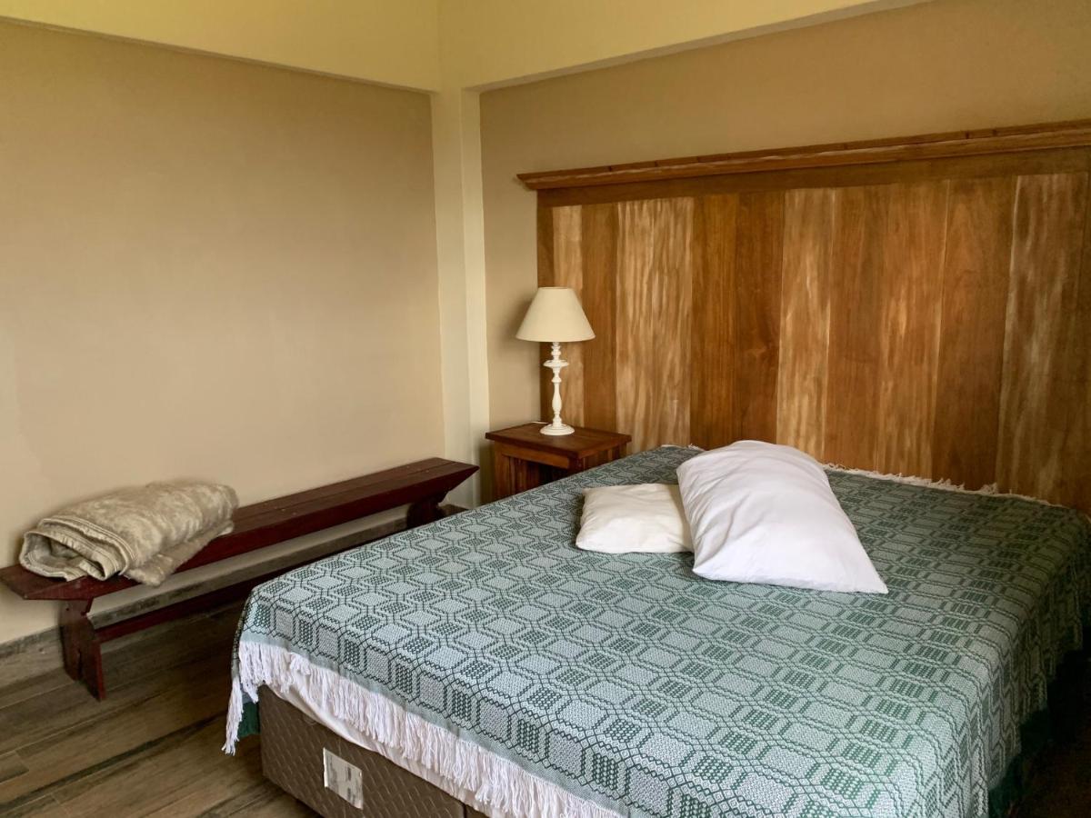 Hotel Fazenda Castelo Santa Clara *